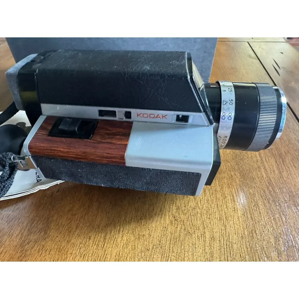 Vintage Kodak XL360 Super 8 Movie Camera Box Manual Ektar Zoom Untested